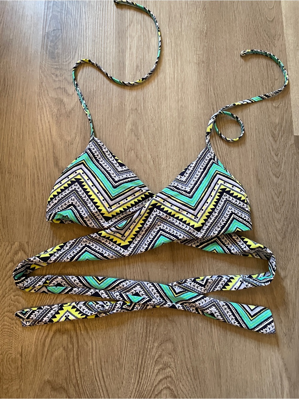 Aerie bikini top colorful geometric print wrap around tie
